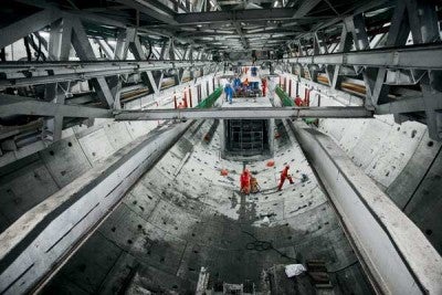 shanghai yangzi tunnel