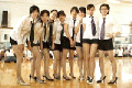 Academy of Fine Arts requires female students to wear black stockings